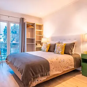 Center Ii Apartment