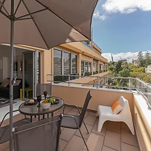 Arriaga I By An Island Apartment