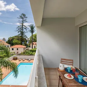 Jasmineiro Ii By An Island Apartment