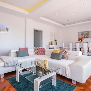 Jasmineiro - By Wehost Apartment