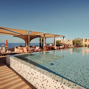 Szálloda Next - By Savoy Signature, Funchal