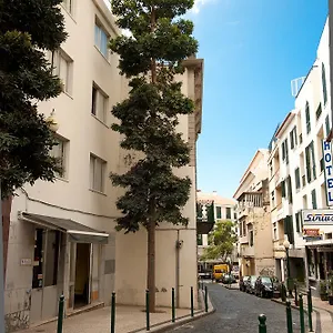 2* Pensión Residencial Monaco